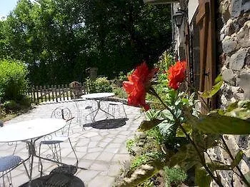 Logis Hotel Auberge De La Hulotte Saint-Jacques-dʼAmbur Γαλλία
